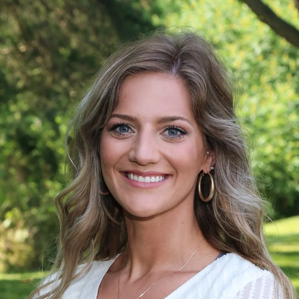 Madison blanton headshot